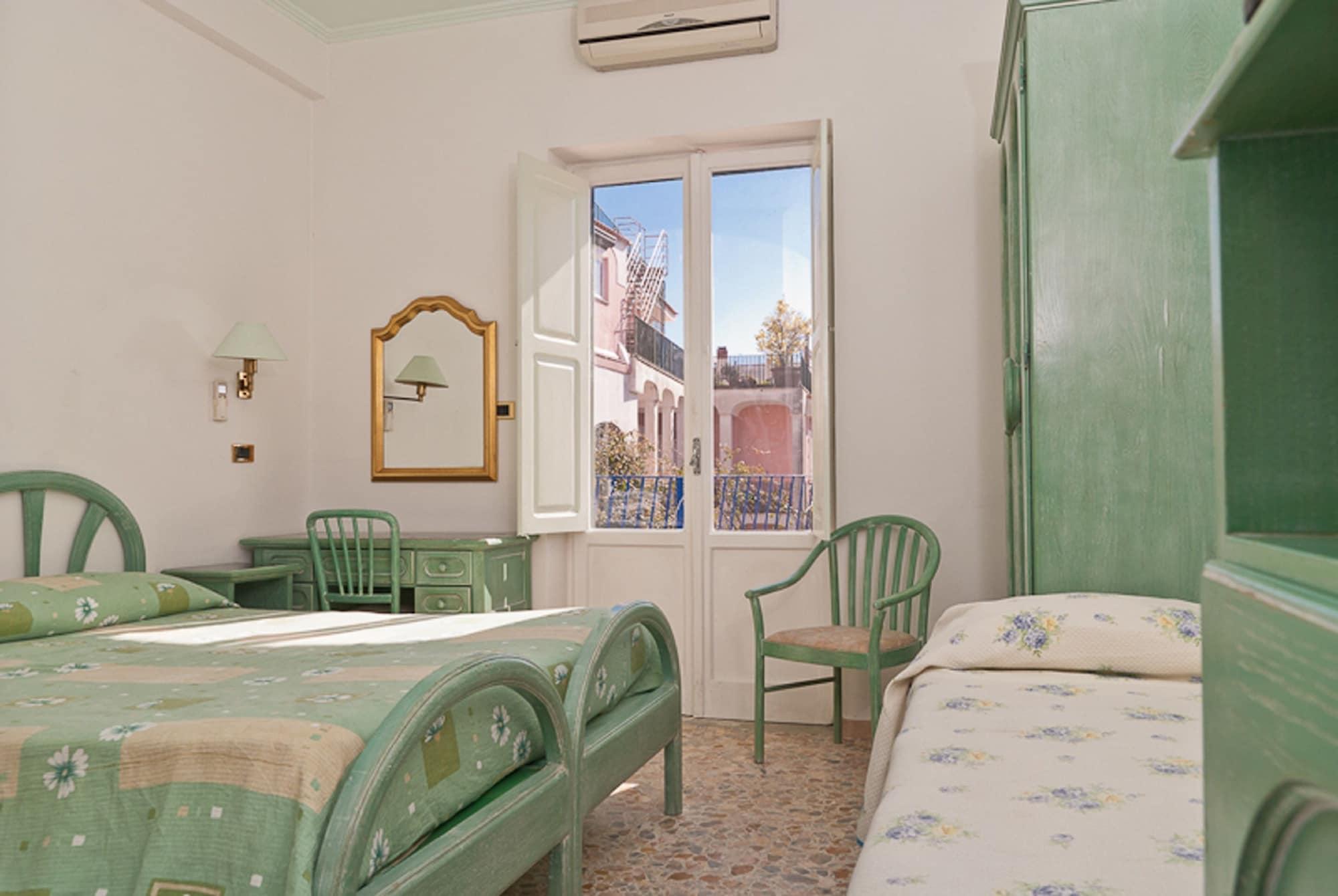 Del Postiglione 3*